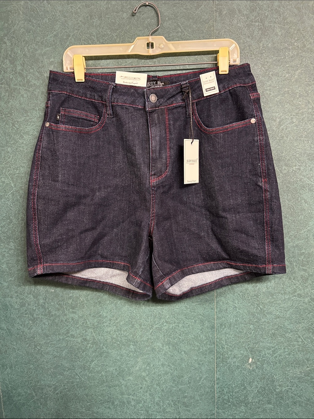 NWT 1X Judy Blue Dark Indigo Denim Shorts with Red Topstitching